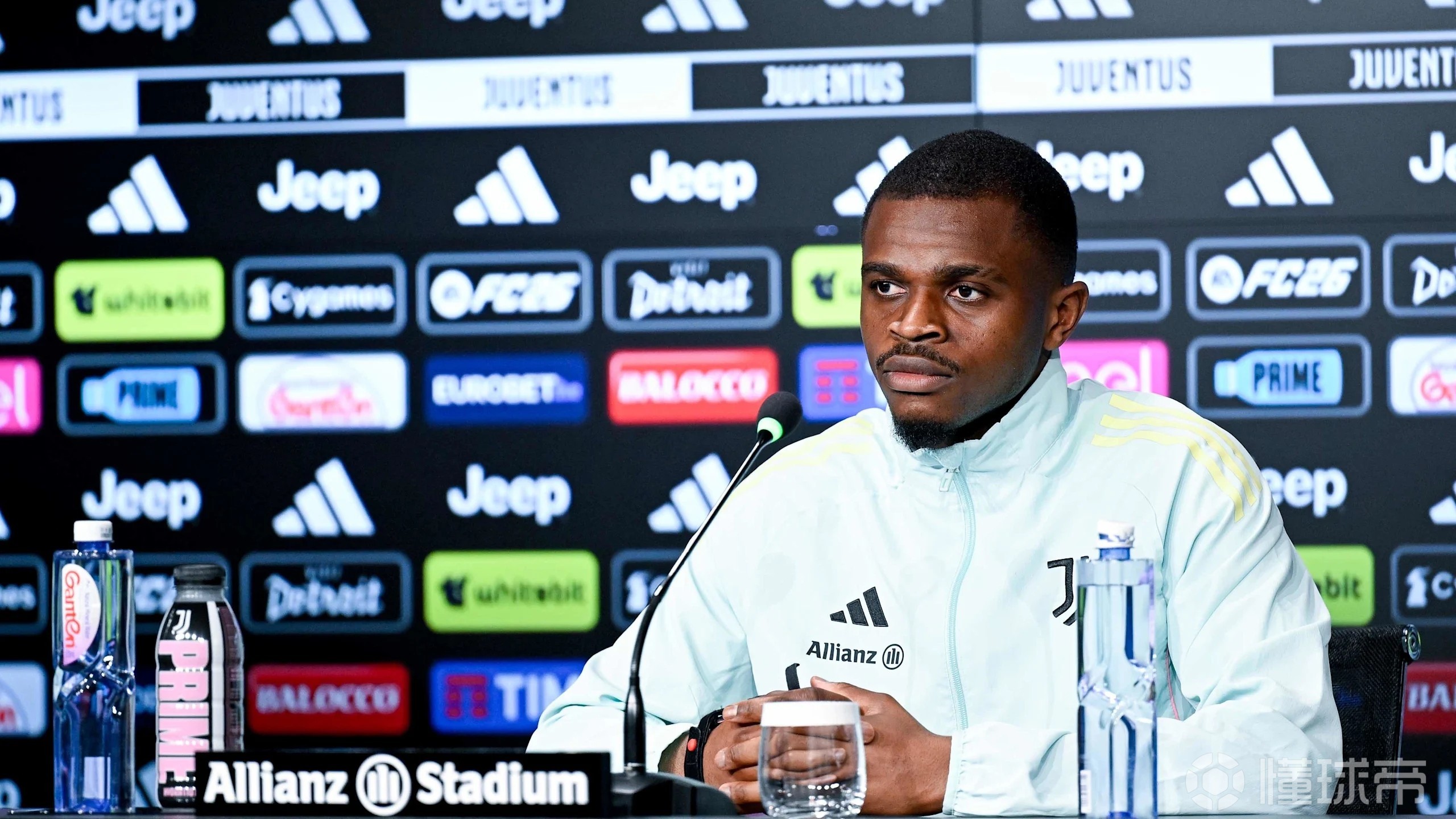 卡卢卢：VAR规则更改？唯一的遗憾就是我成了那个倒霉的主角