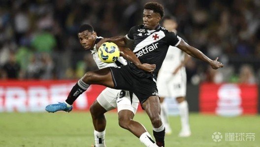 米体介绍安德烈-路易斯：处理球粗糙，优点是体能非常充沛