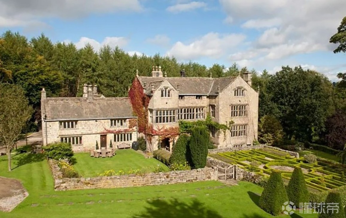 太阳报：索斯盖特豪宅改造健身房获批，但要为蝙蝠留栖息地