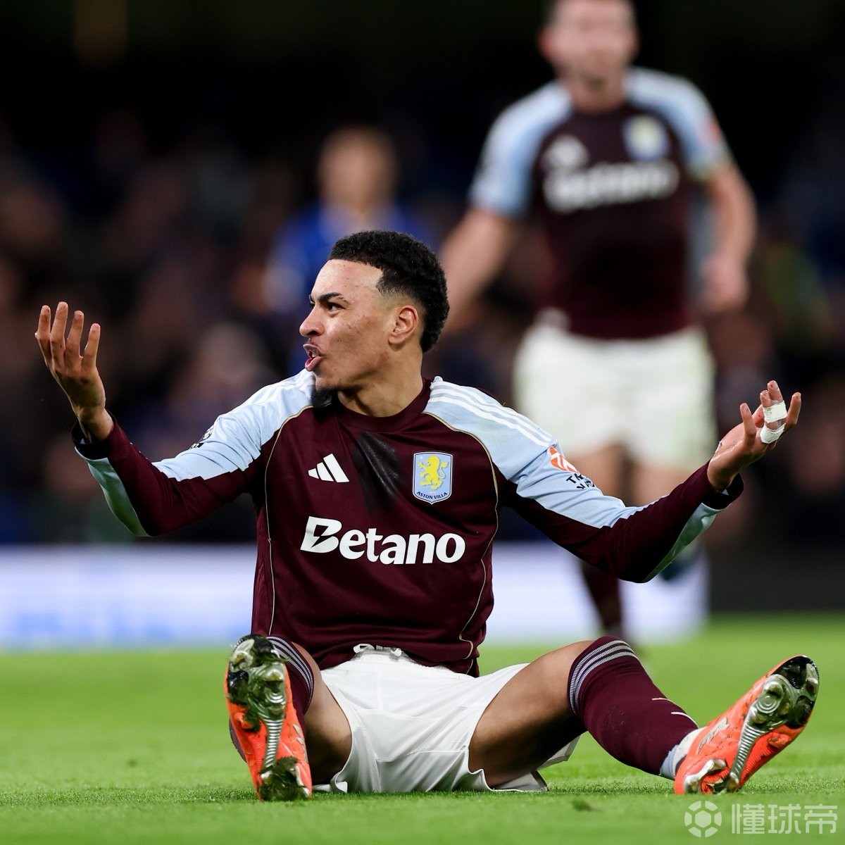 不敌狼队，摩根-罗杰斯：伤病不是借口，我们目前仍排在第三