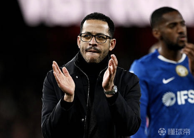 罗塞尼尔：我们得确保场上有11个人；球队被两个定位球打败了