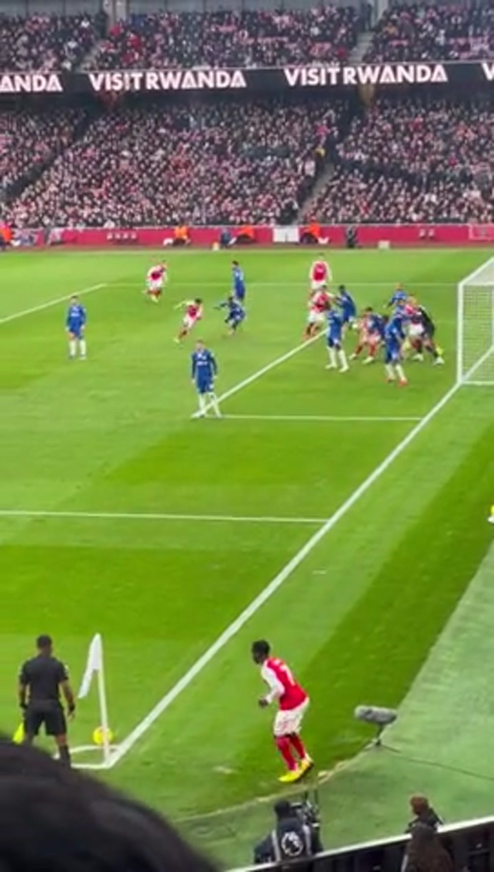 角球区视角！现场拍摄阿森纳角球