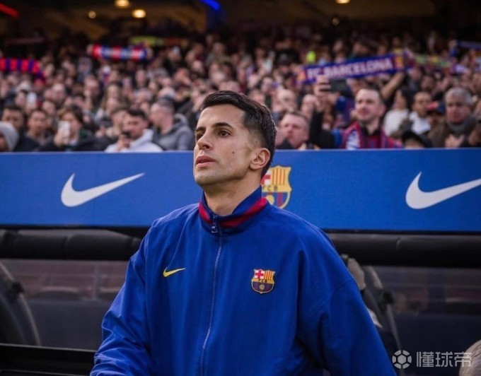 世体：弗里克可能让坎塞洛首发，通过进攻遏制朱利亚诺