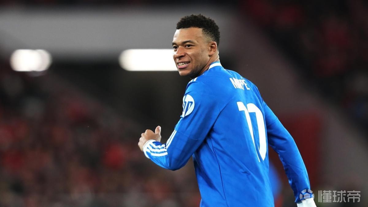 法新社：姆巴佩周一到巴黎接受膝盖治疗，目前无手术计划