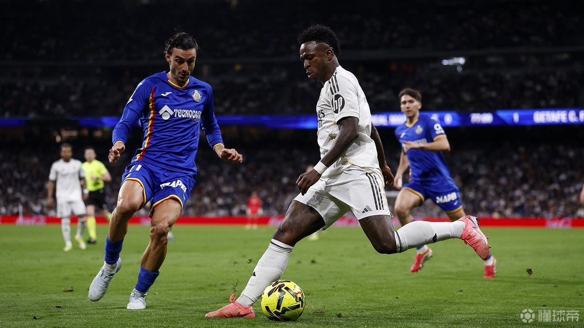 皇马近97战输了23场，在此之前的68场正式比赛仅2负