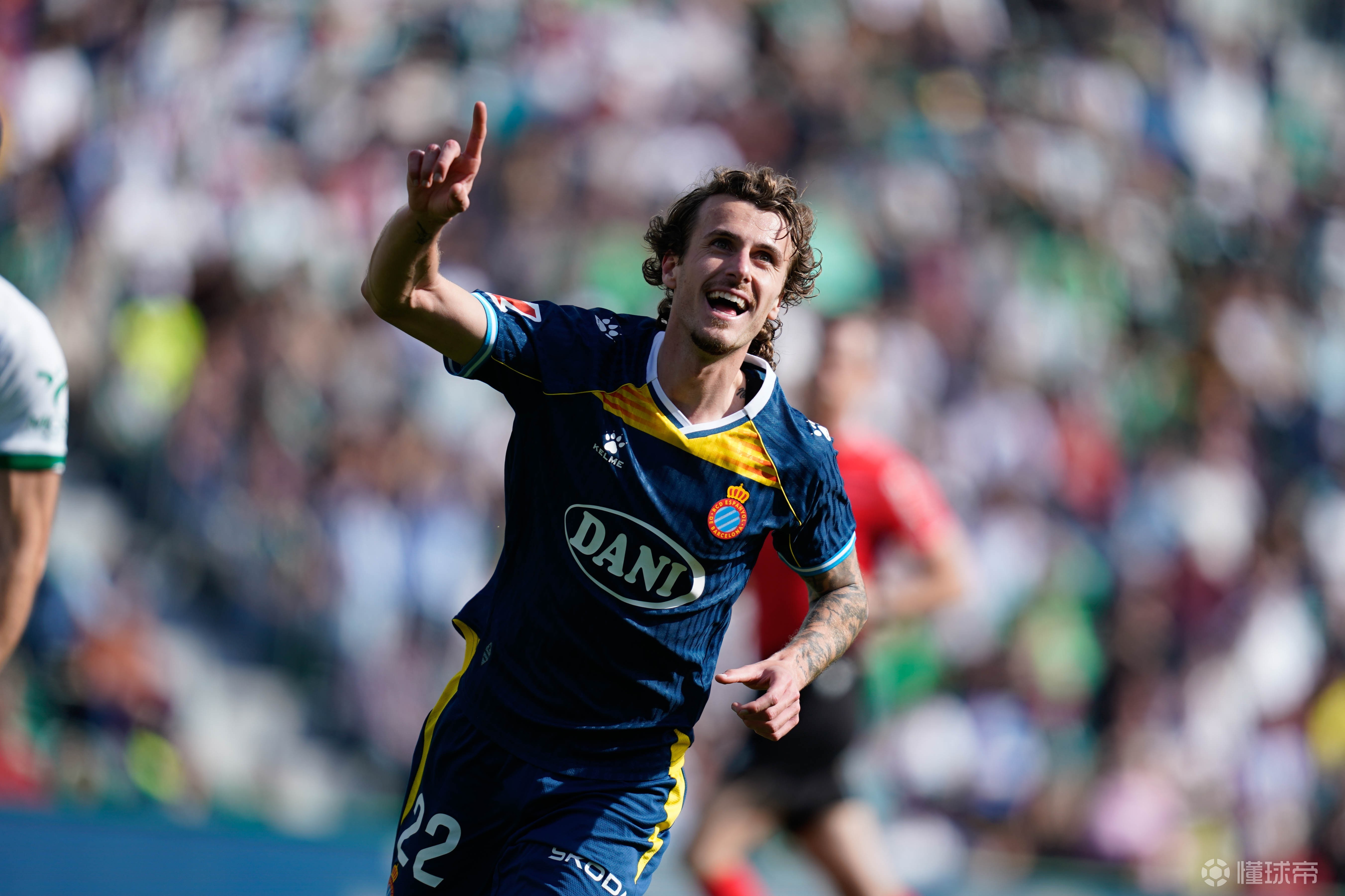 罗梅罗谈米尔涉种族歧视：希拉利那么生气，米尔肯定说了什么