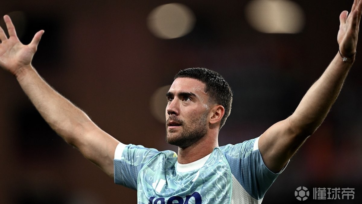 跟队：尤文已经重启DV9续约谈判，预计开出600万欧年薪报价