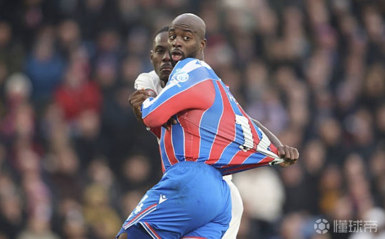 格拉斯纳：马特塔的膝盖看起来好转了，因此我们决定让他回归