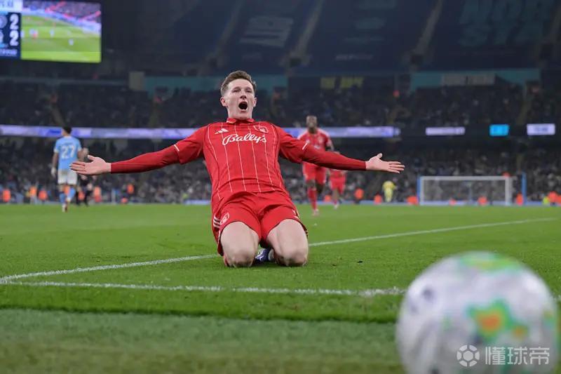 埃利奥特-安德森：这1分是我们拼下来的；接下来继续努力保级