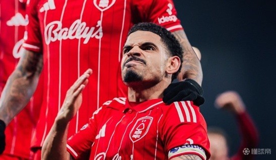 吉布斯-怀特：曼城肯定更多地控球，而我们保持耐心把握机会