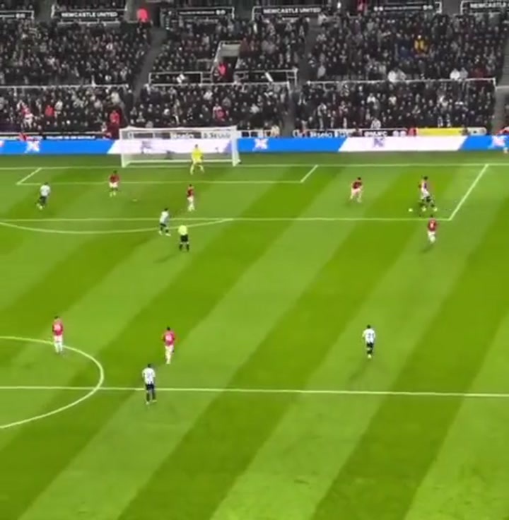 绝杀红魔！实拍奥苏拉右路内切兜射世界波破门