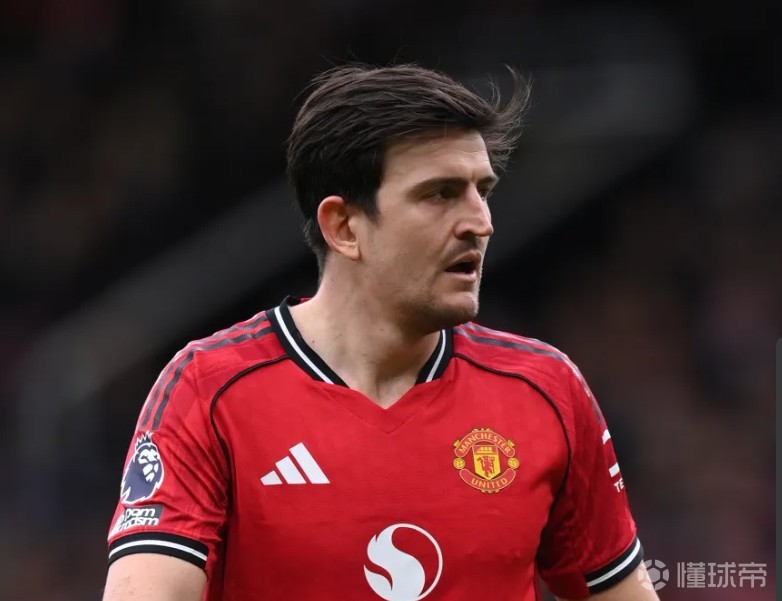 身边人士：希腊警方索要5万英镑就庭外和解，马奎尔拒绝支付