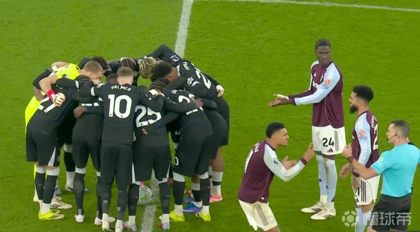 还踢不踢，维拉球员不满切尔西球员在中圈进行集合喊话