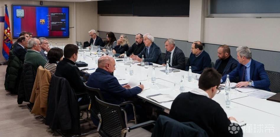 世体：今日巴萨主席正式候选人将出炉，或只有拉波尔塔与丰特