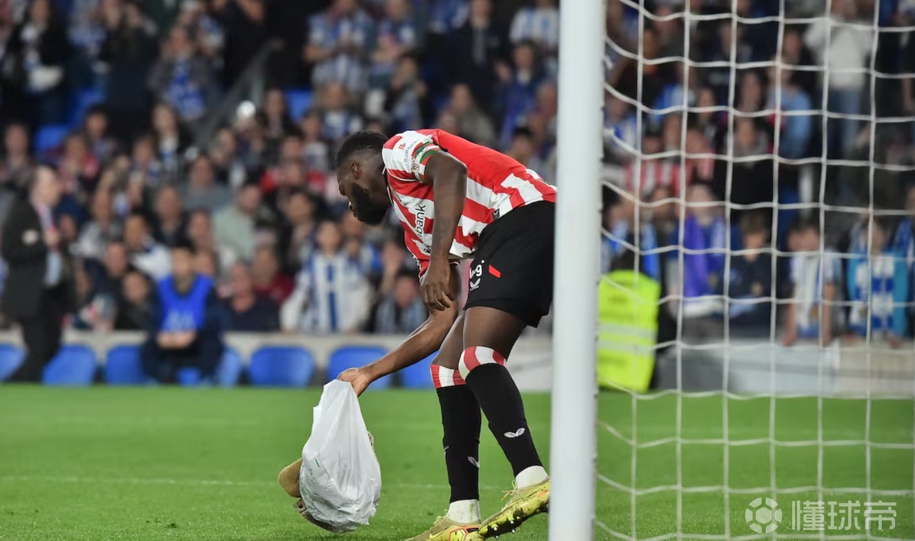 毕包队长威廉斯谈国王杯被淘汰：更衣室的气氛像葬礼一样压抑