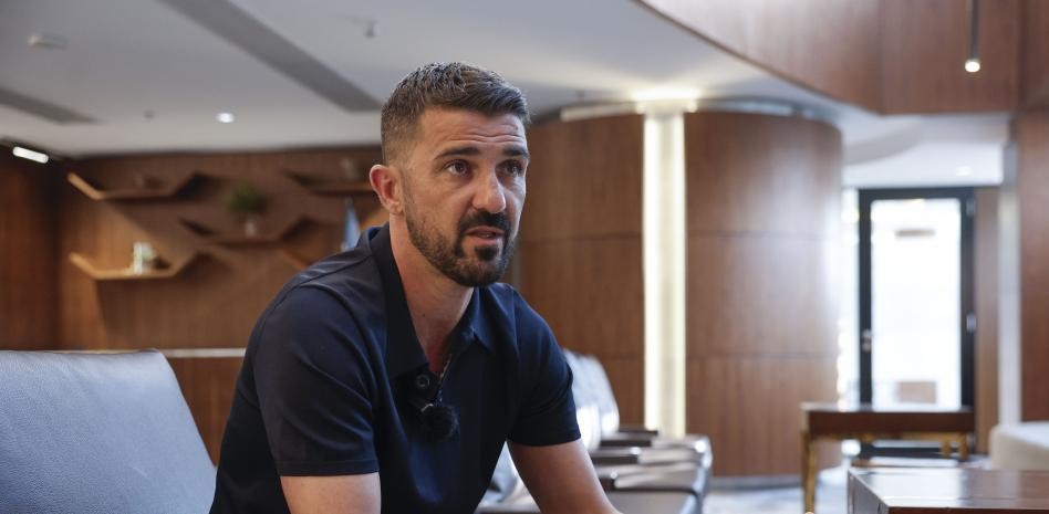 比利亚谈09年无缘加盟皇马：说实话，我现在也不知道其中缘由