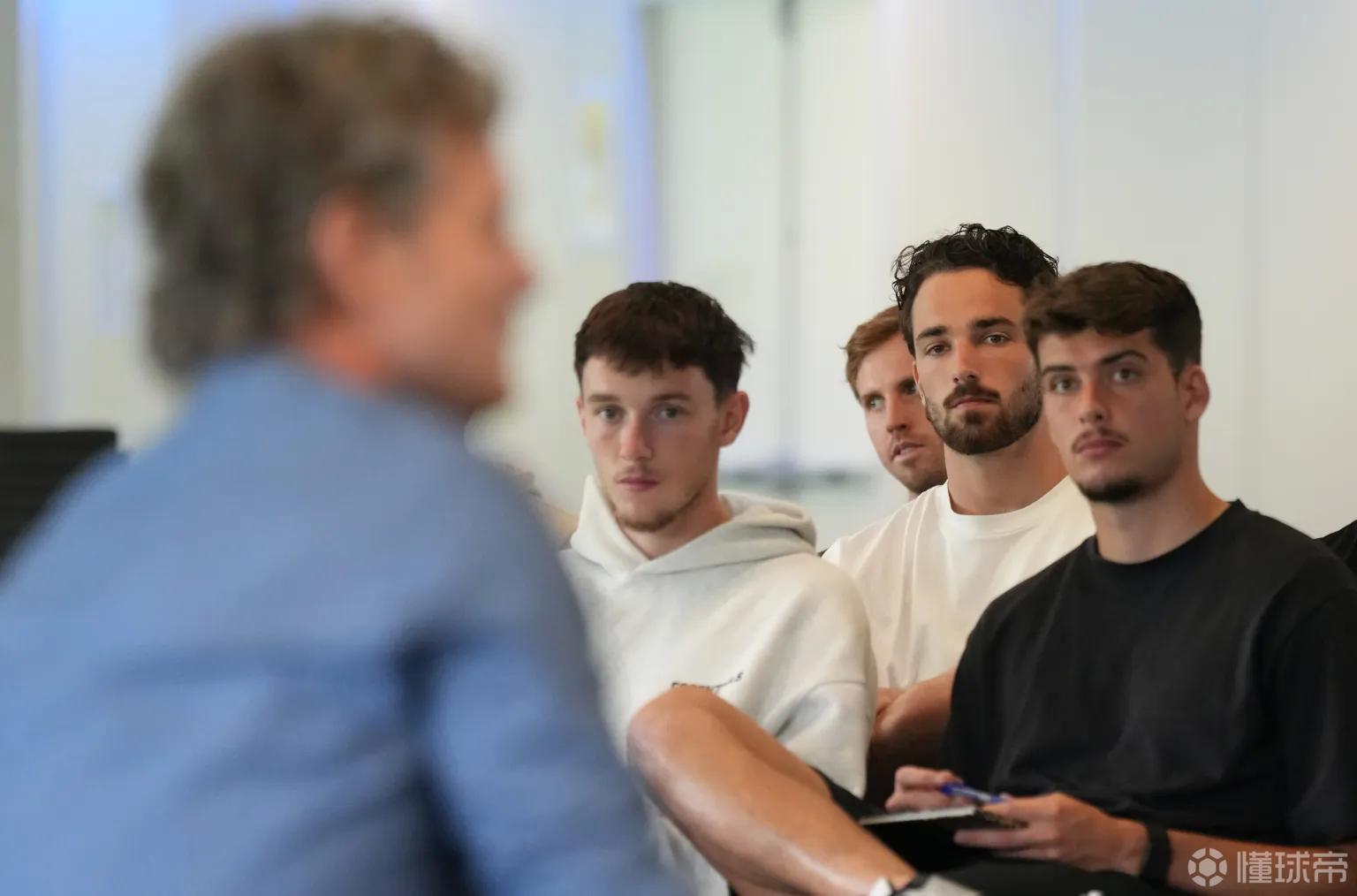 墨尔本胜利对阵麦克阿瑟赛前，将举办活动为青少年心理健康发声