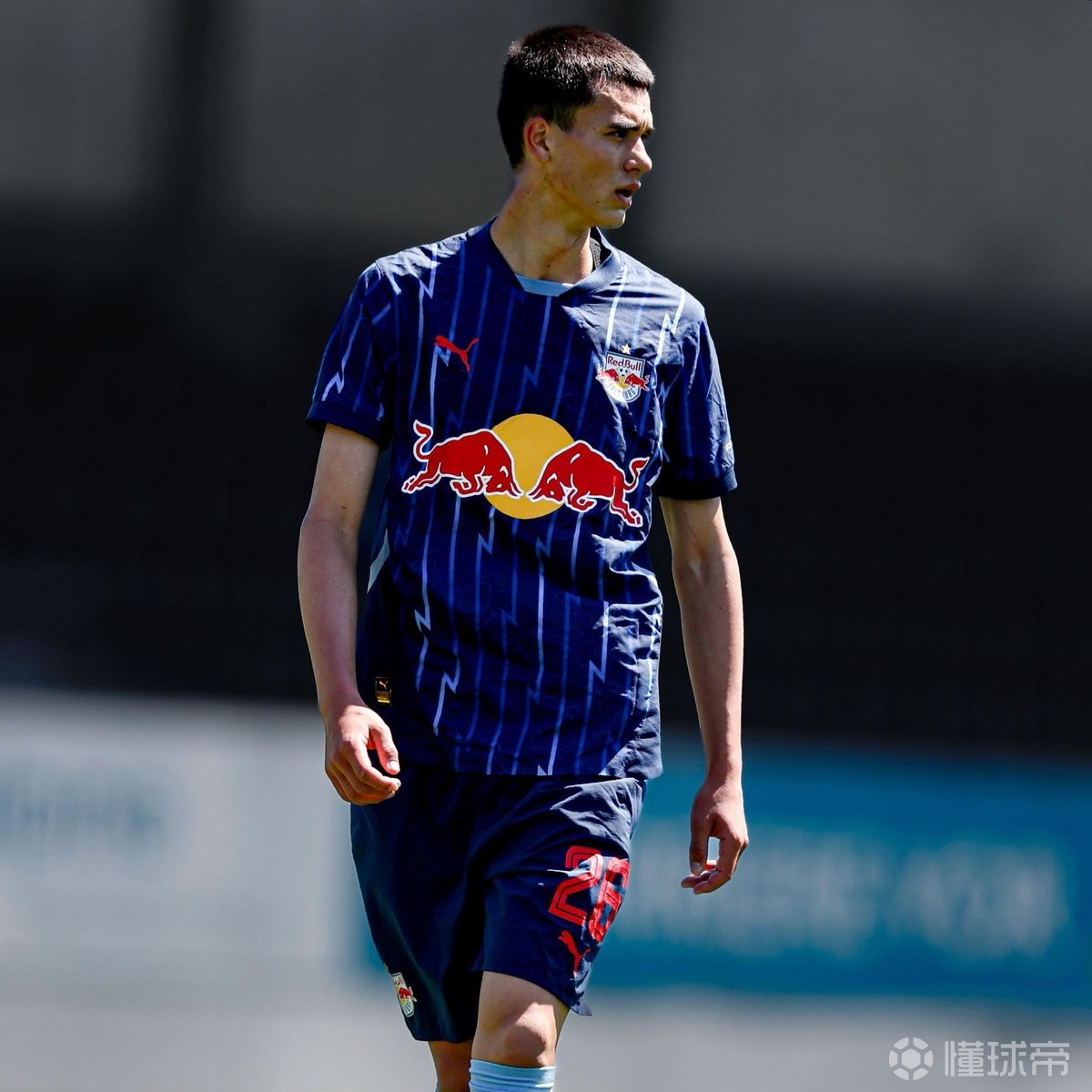 罗马诺：拜仁在推动签下萨尔茨堡红牛16岁小将马特奥-马里奇