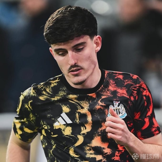 跟队：利夫拉门托很可能转会曼城；纽卡目前没有换帅打算