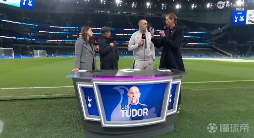 图多尔：索萨首发对他来说也是一次机会，我们对他有信心