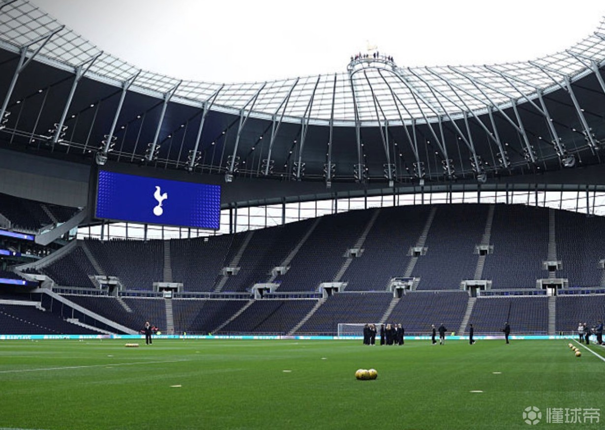 上赛季至今热刺英超主场只拿31分倒数第一，主场19负倒数第二