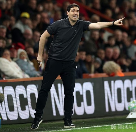 邮报：热刺和水晶宫对伊劳拉感兴趣，但他倾向与伯恩茅斯续约