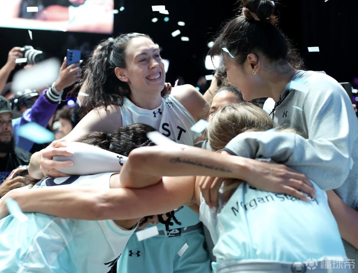 李月汝收获留洋首冠，随迷雾队问鼎第二届Unrivaled联赛