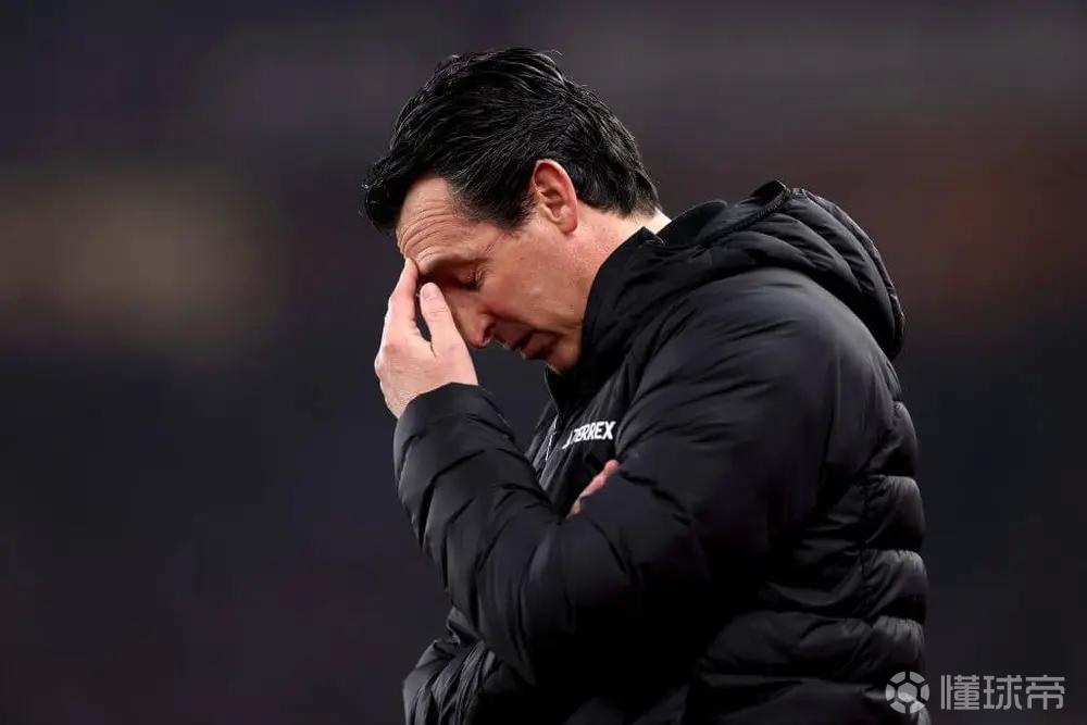 TA：维拉的凝聚力与自信心已然荡然无存，他们看上去支离破碎