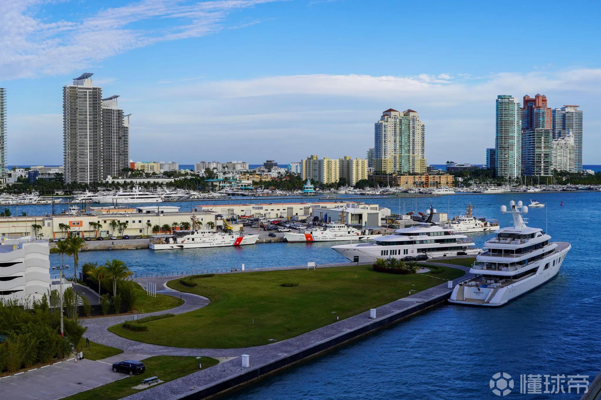 太阳报：梅西入住后的名人效应让其邻居家房子升值近2500万美元