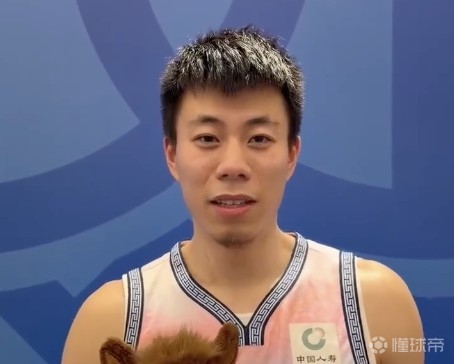 张镇麟：全明星是送给粉丝的礼物；比赛前会听凤凰传奇的歌