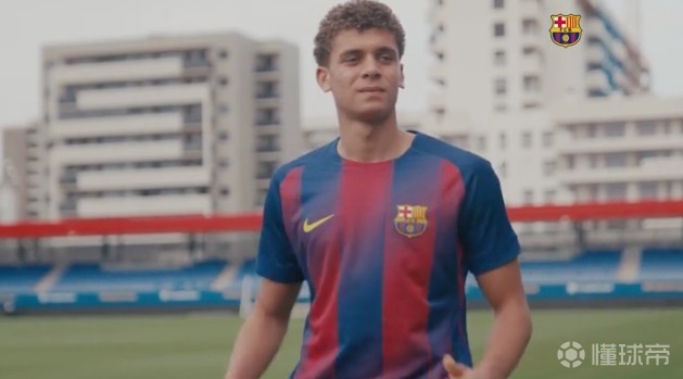 每体：哈姆扎已完成所有相关手续，很快会迎来巴萨B队首秀