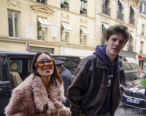 贝克汉姆小儿子克鲁兹被问及家中矛盾，表示想与大哥修复关系