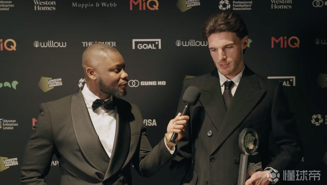 赖斯：我真的很享受这个赛季的这种踢法，现在我更像B2B中场