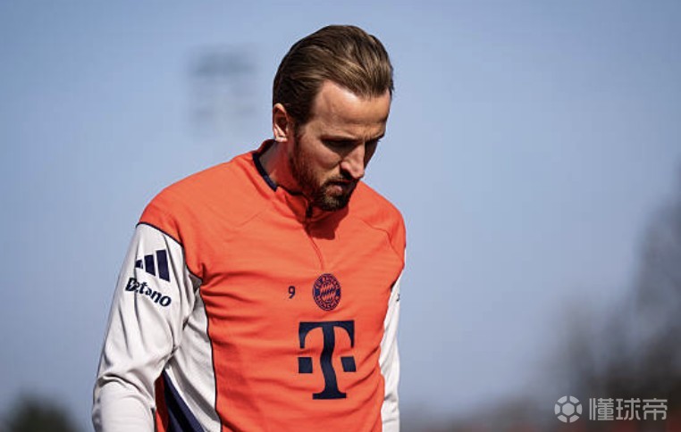 孔帕尼：凯恩就是凯恩，这种球员是无法替代的