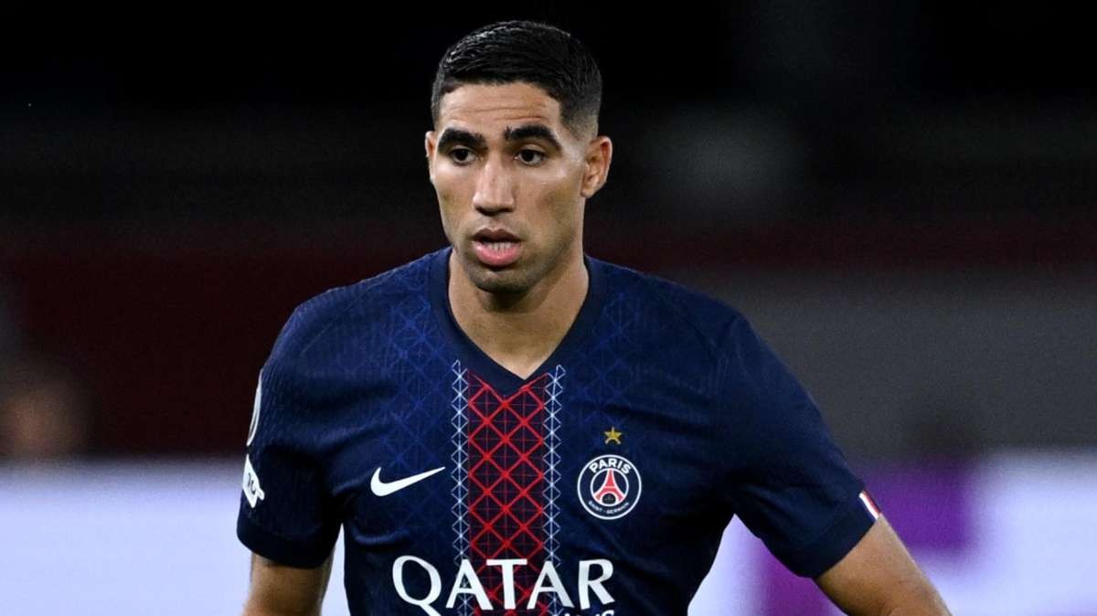 阿什拉夫代表巴黎正式比赛送出36次助攻，队史后卫第一