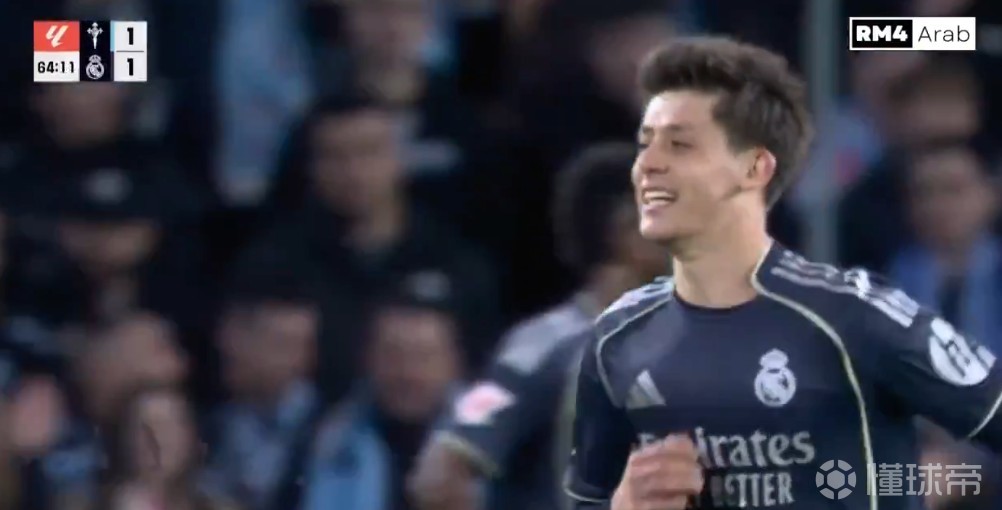 世体：居莱尔下场时面带讽刺般微笑，是对阿韦洛亚决定的不满