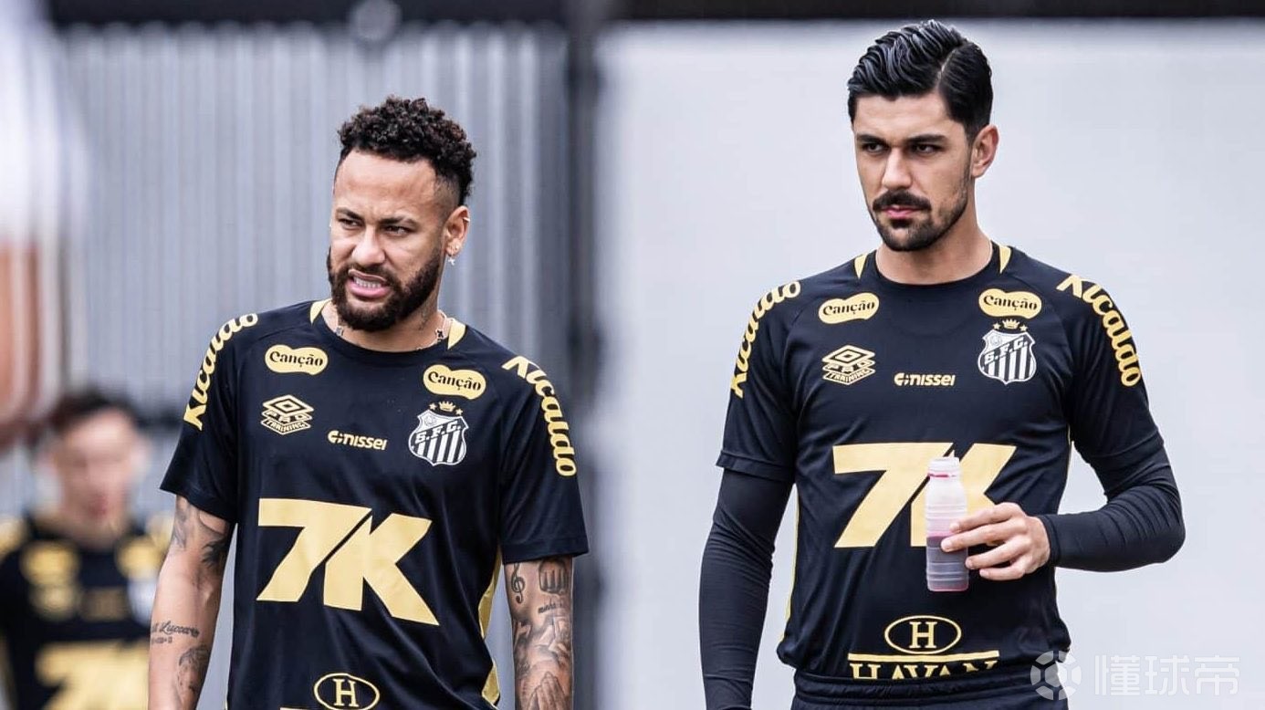 巴媒：内马尔连续第二天缺席桑托斯合练，避免加剧肌肉疲劳