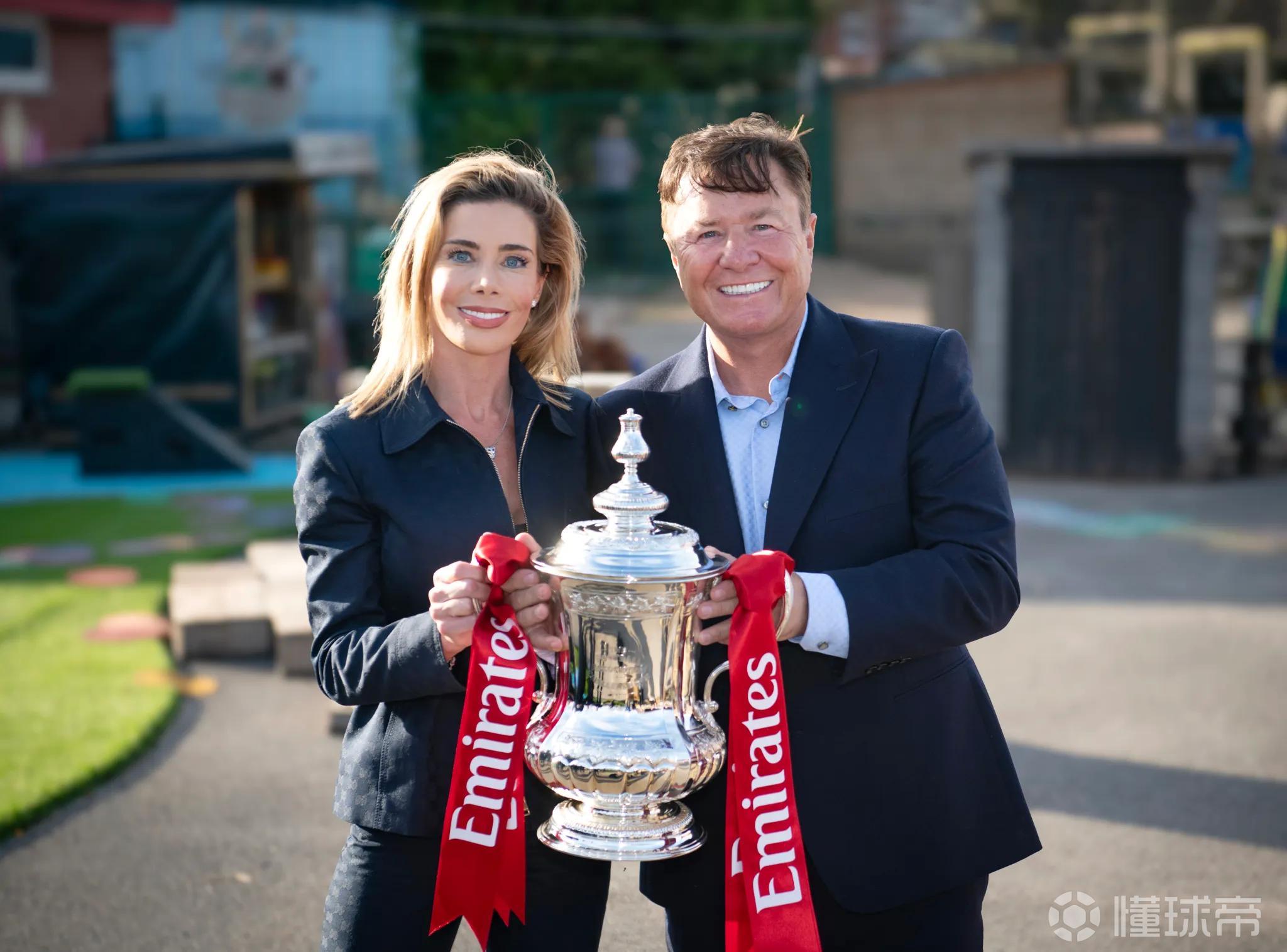 曼斯菲尔德老板：我是阿森纳球迷；我的儿子们非常喜欢萨卡