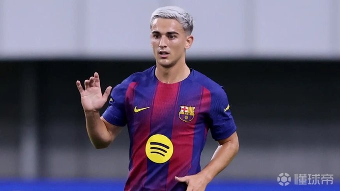 世体：巴萨客战毕包时将佩戴黑纱，以悼念加维祖母去世