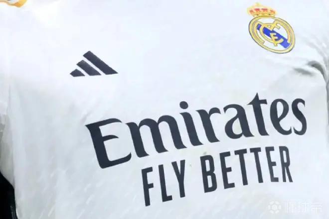 马卡：皇马已与阿联酋航空续约至2031年，每年价值7400万欧