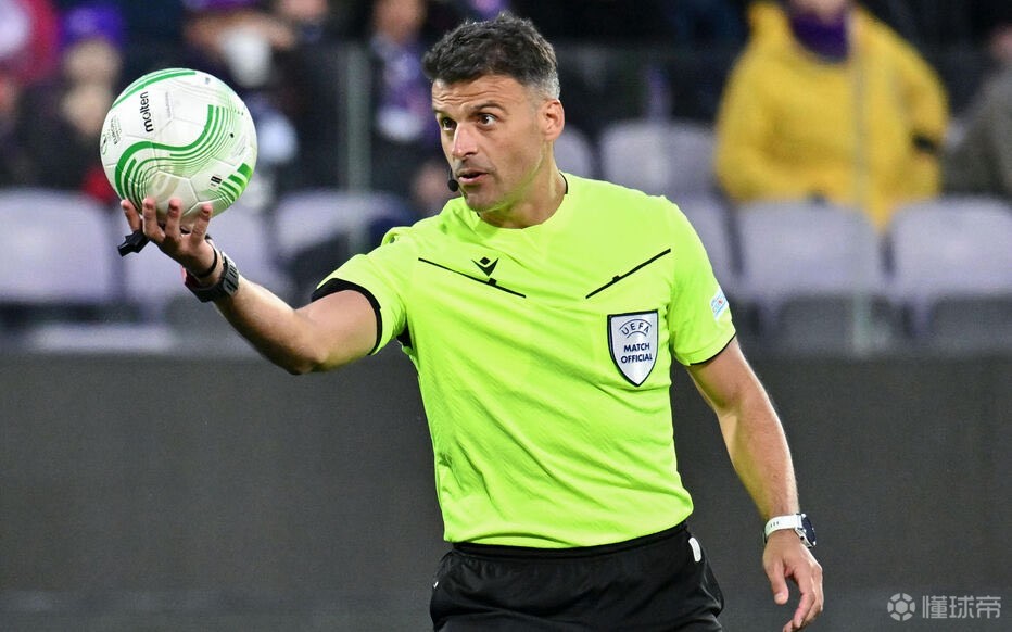 官方：西班牙名哨曼萨诺将执法利物浦欧冠客战加拉塔萨雷
