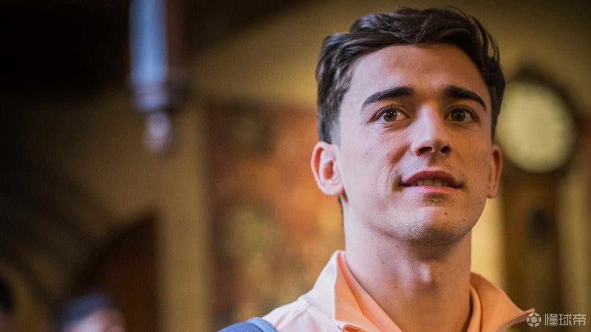 每体：巴萨抵达纽卡后的备战以休息为主，旨在让球队充分恢复