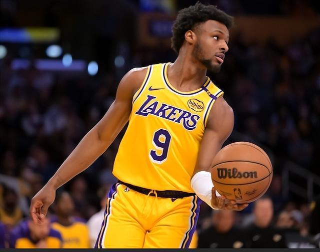 街球传奇：布朗尼在90年代打不进NBA 不管他是否詹姆斯的儿子