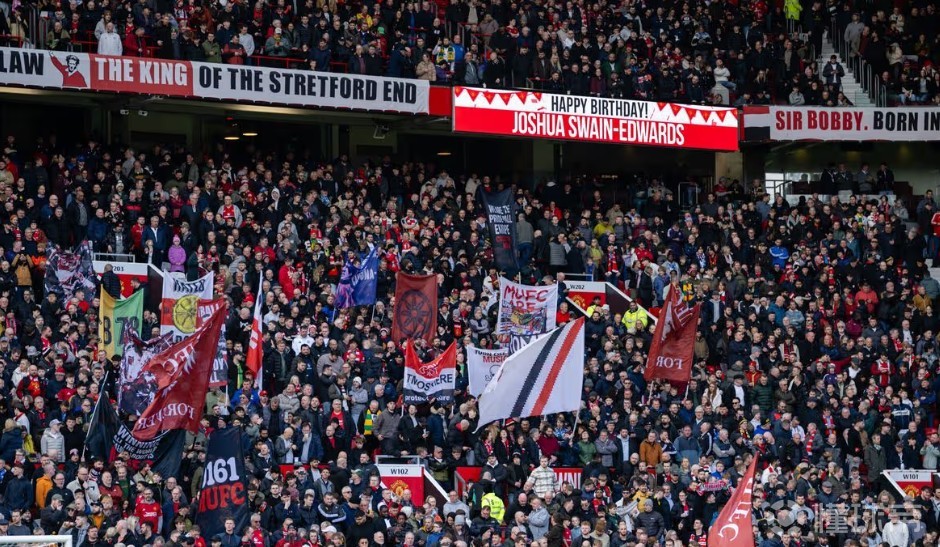 曼晚：季票涨价5%能为曼联带来额外收入约200万英镑