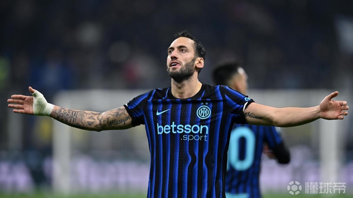 国米官方：恰尔汗奥卢右大腿内收肌有轻微的肌肉紧张