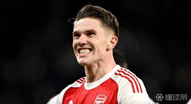 官方：哲凯赖什对阵热刺的弧顶远射，当选阿森纳月度最佳进球