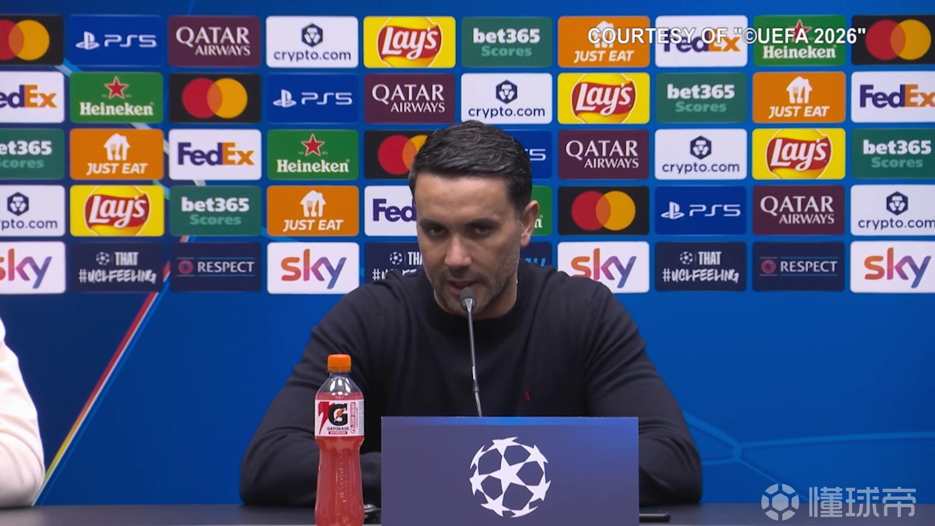 帕拉迪诺：我关注孔帕尼很多年了，能和他对垒是我的荣幸