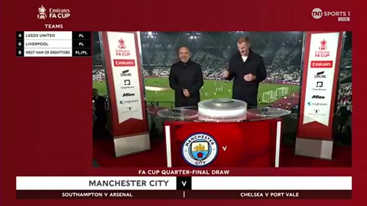 抽签嘉宾曼城名宿乔哈特，亲手为曼城抽到利物浦后直呼：耶！