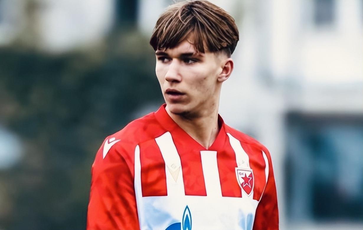 12球6助攻！17岁中场全能神童横空出世，国际米兰一心想得到他