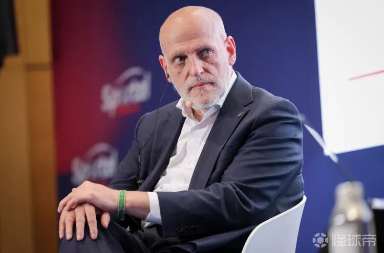 特瓦斯：说我偏袒巴萨不是事实，要有这样行为我早被赶下台了